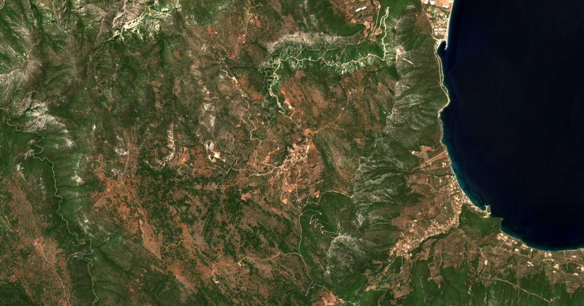 Mapa por satélite de Tsitália
