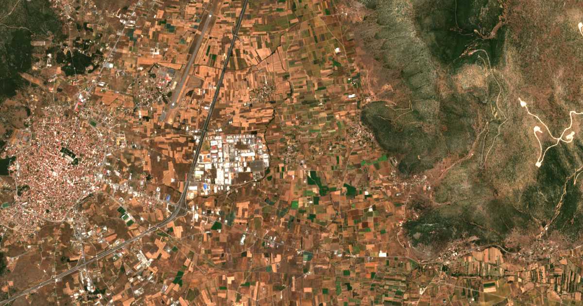Mapa por satélite de Ágios Vasíleios