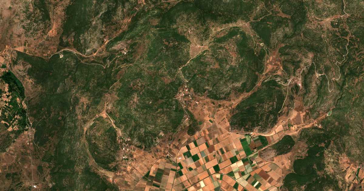 Mapa por satélite de Límni