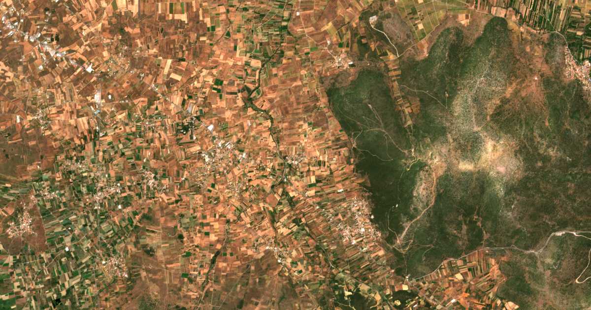 Mapa por satélite de Magoúla