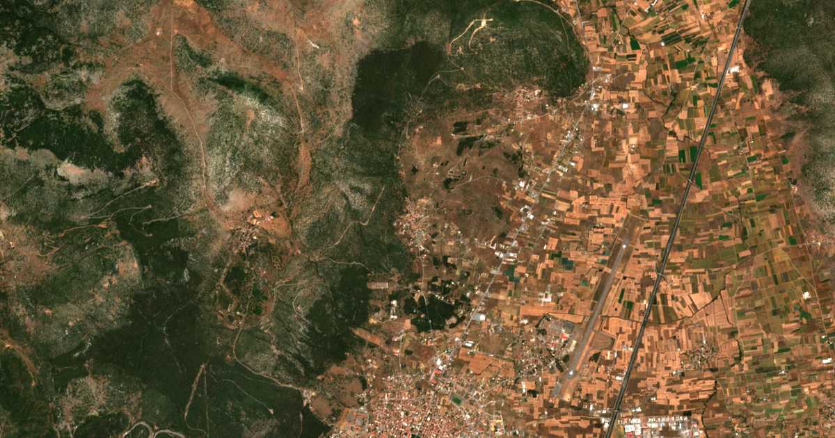 Mapa por satélite de Merkovoúnion