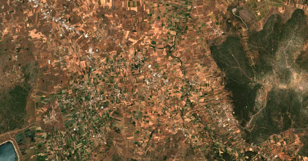 Mapa por satélite de Stádion