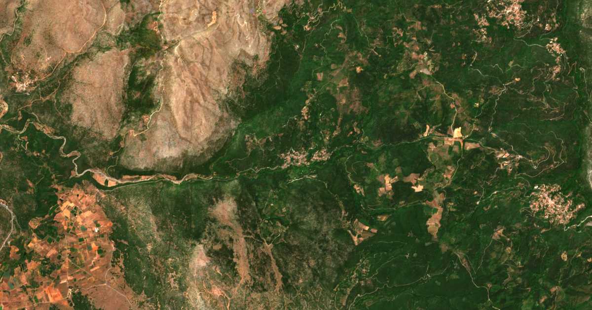 Mapa por satélite de Vourvoura