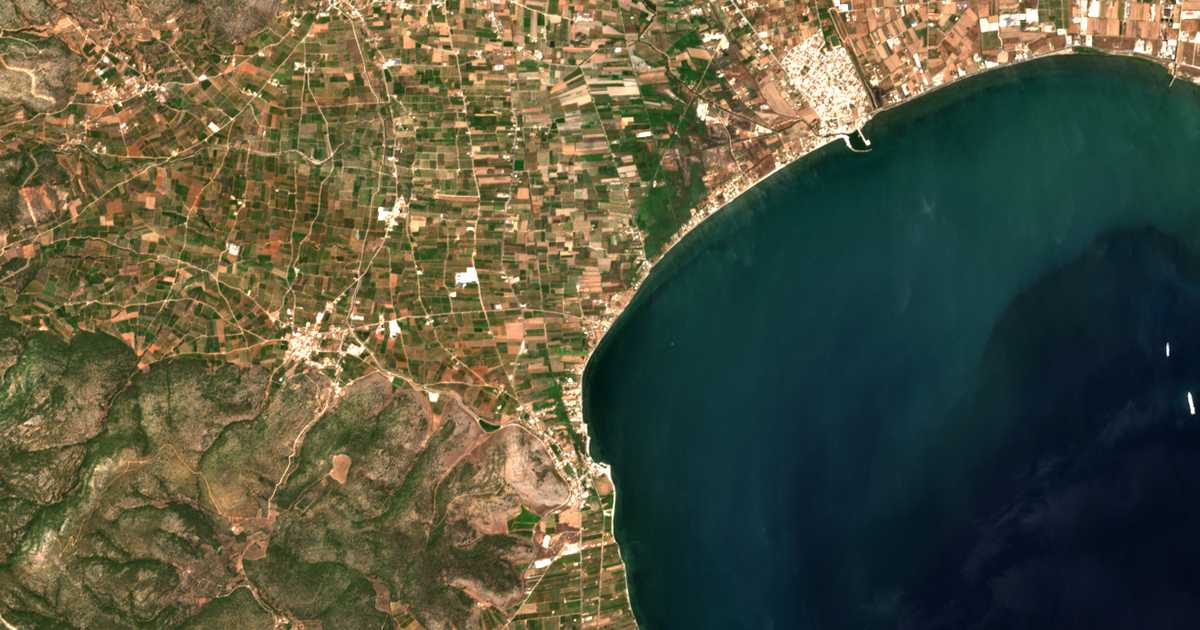 Mapa por satélite de Almyrós
