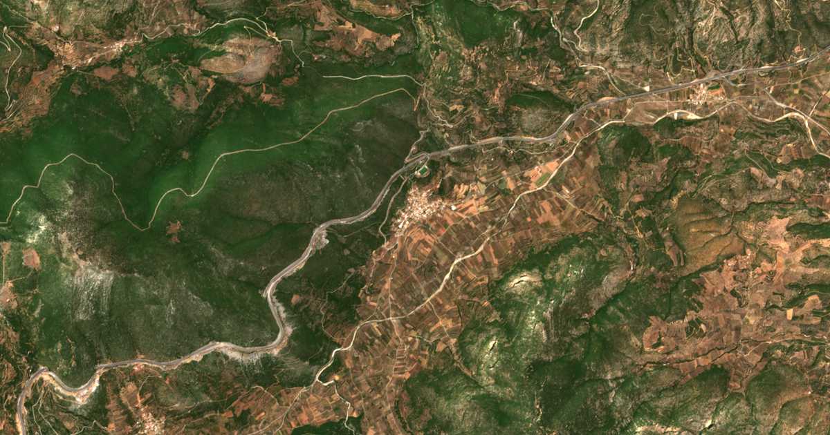 Mapa por satélite de Lýrkeia