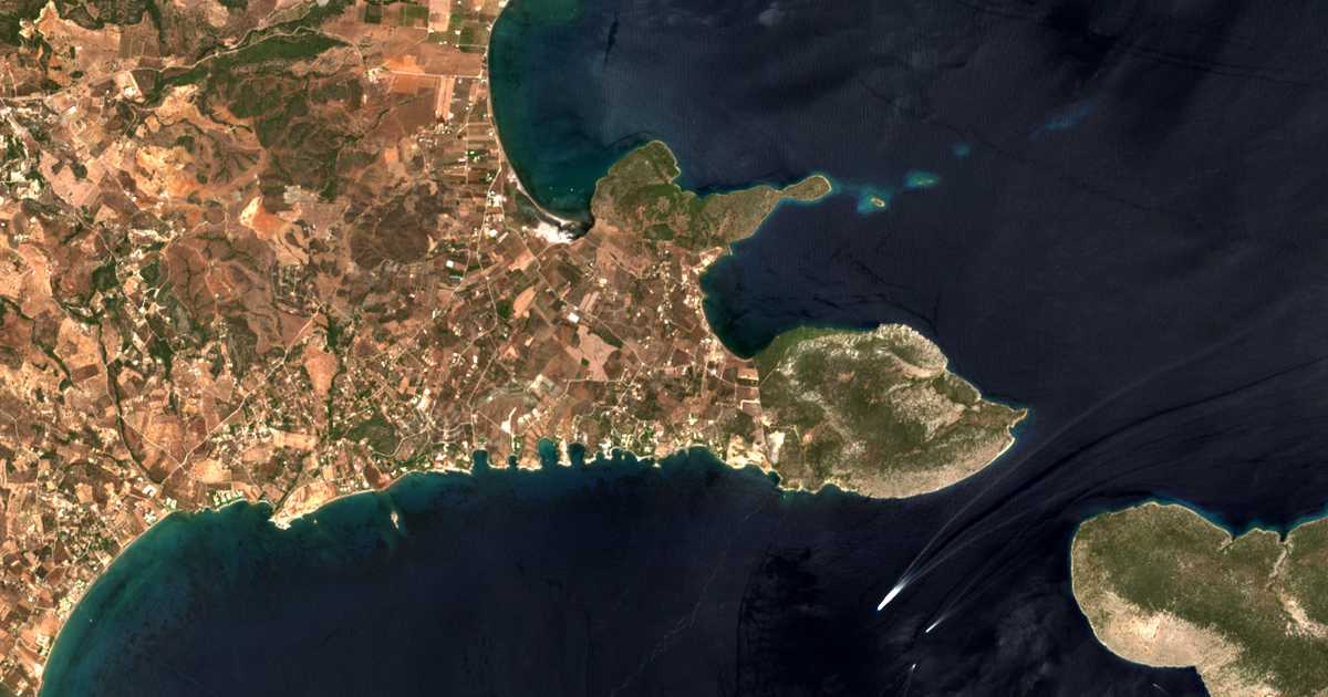 Mapa por satélite de Ágioi Anárgyroi