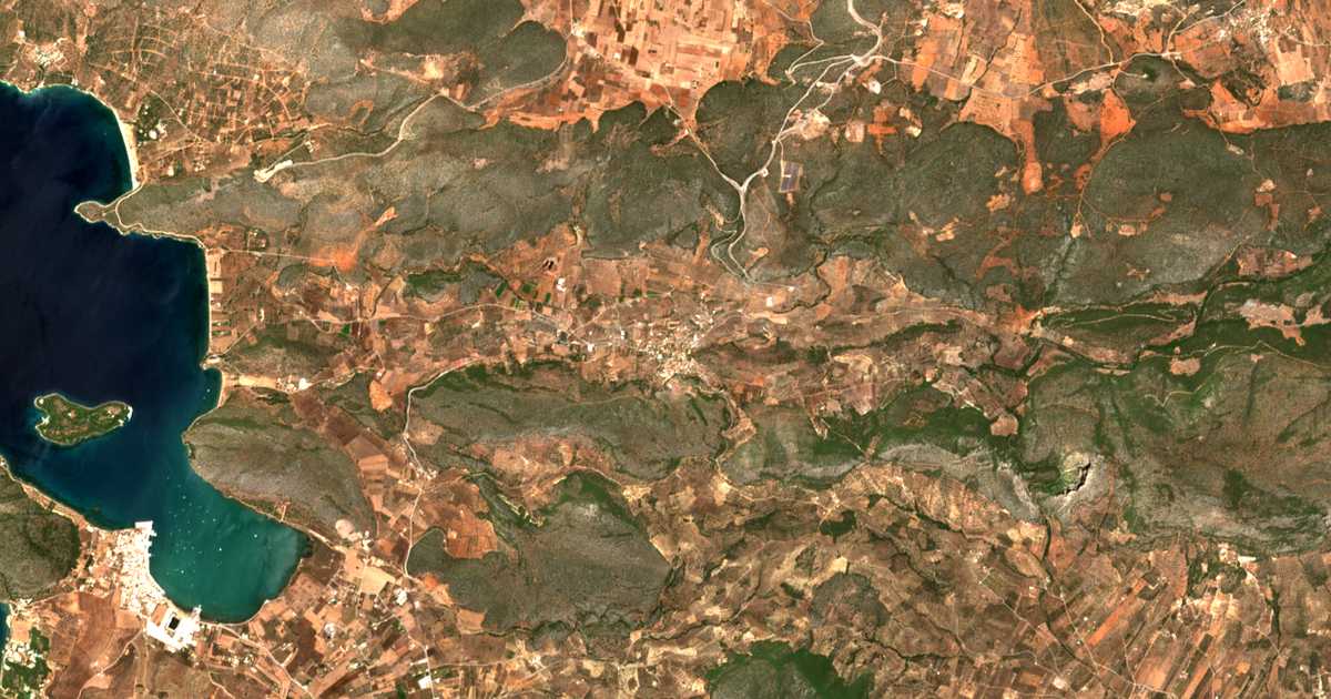 Mapa por satélite de Foúrnoi
