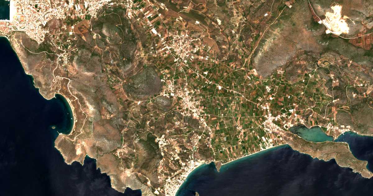 Mapa por satélite de Asíni