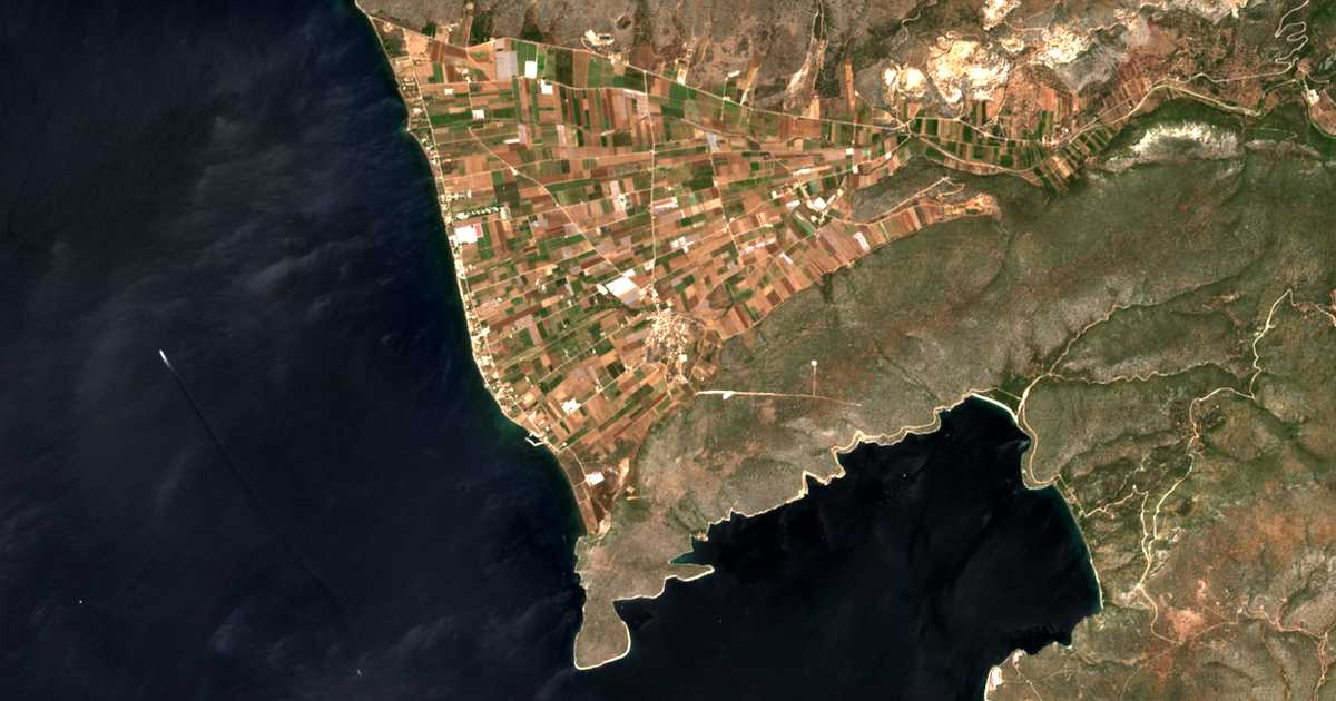 Mapa por satélite de Íria