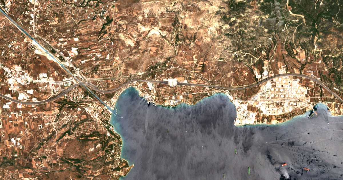 Mapa por satélite de Ágios Charálampos
