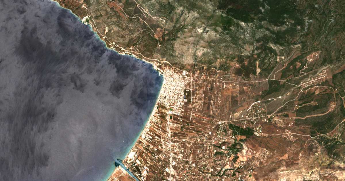 Mapa por satélite de Loutrákion