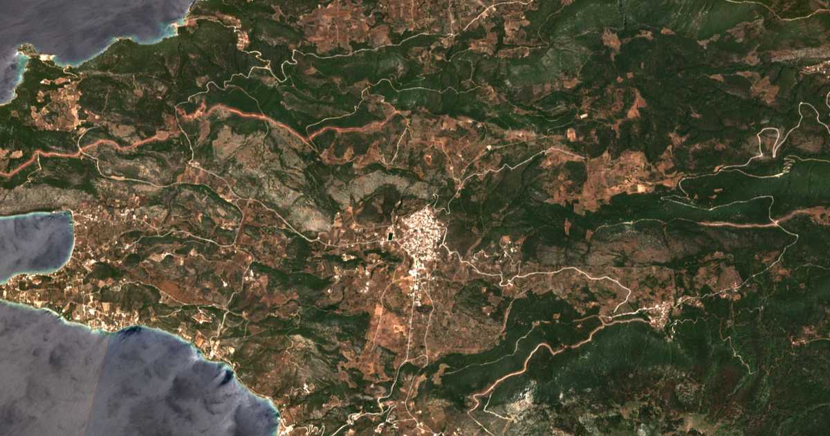Mapa por satélite de Perachóra