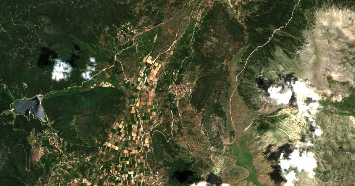 Mapa por satélite de Gkoúra