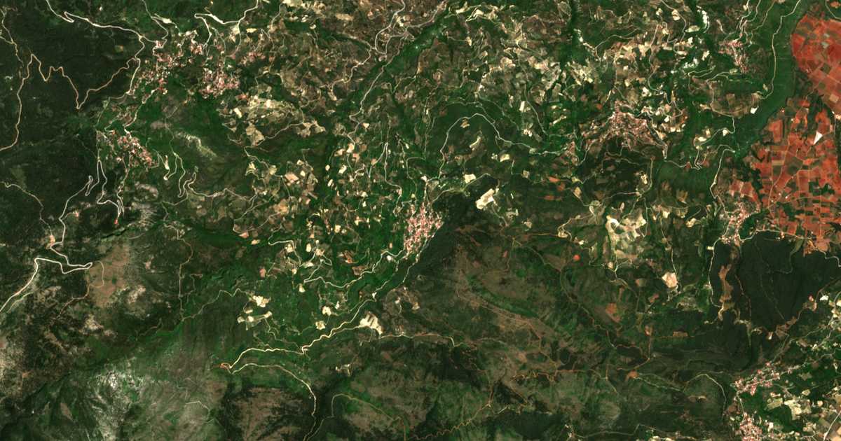 Mapa por satélite de Mánna