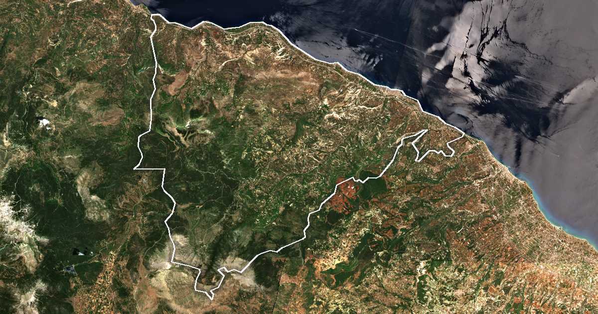 Imagen de satélite con el límite trazado: Xilókastro-Evrostini