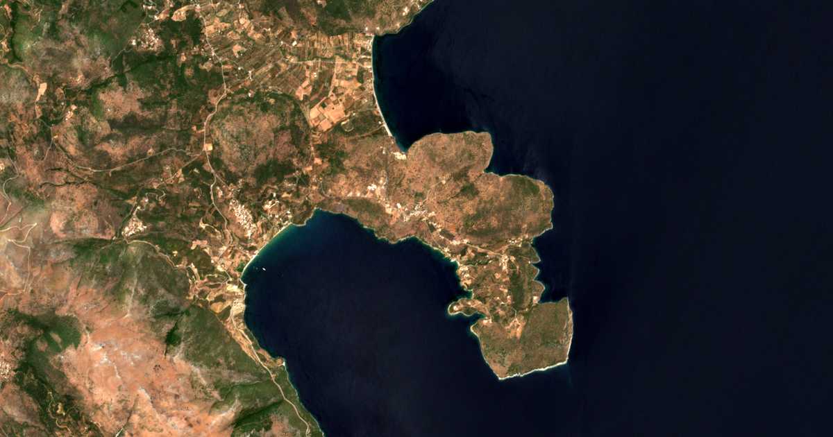 Mapa por satélite de Kalývia
