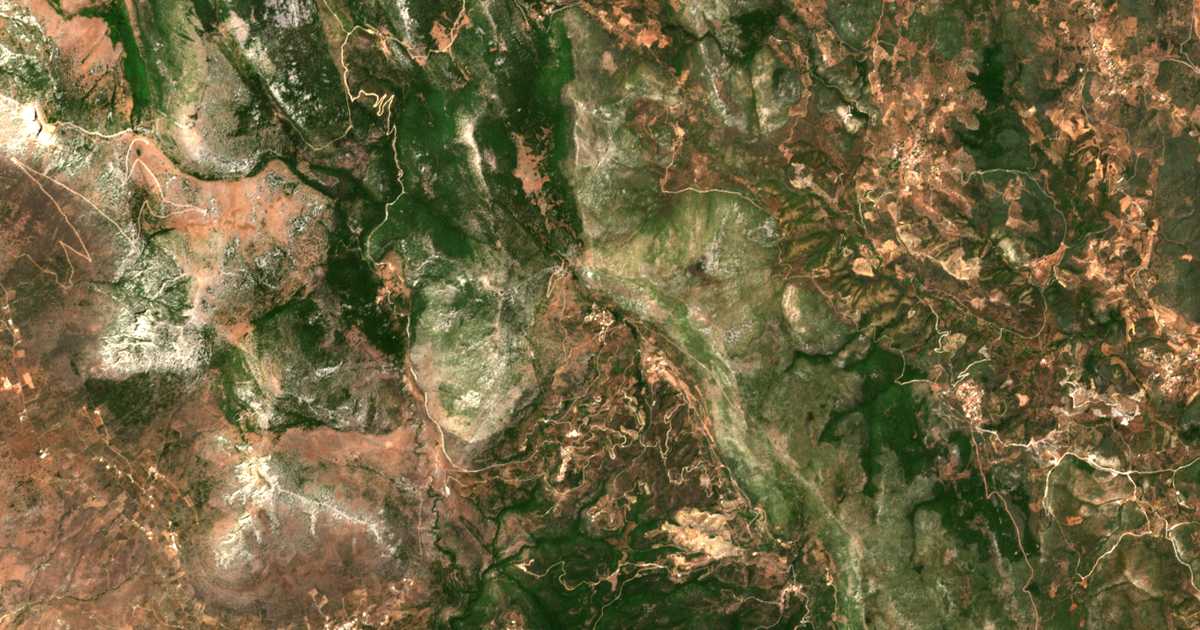 Mapa por satélite de Karéa