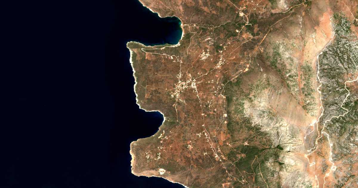 Mapa por satélite de Pýrgos Diroú