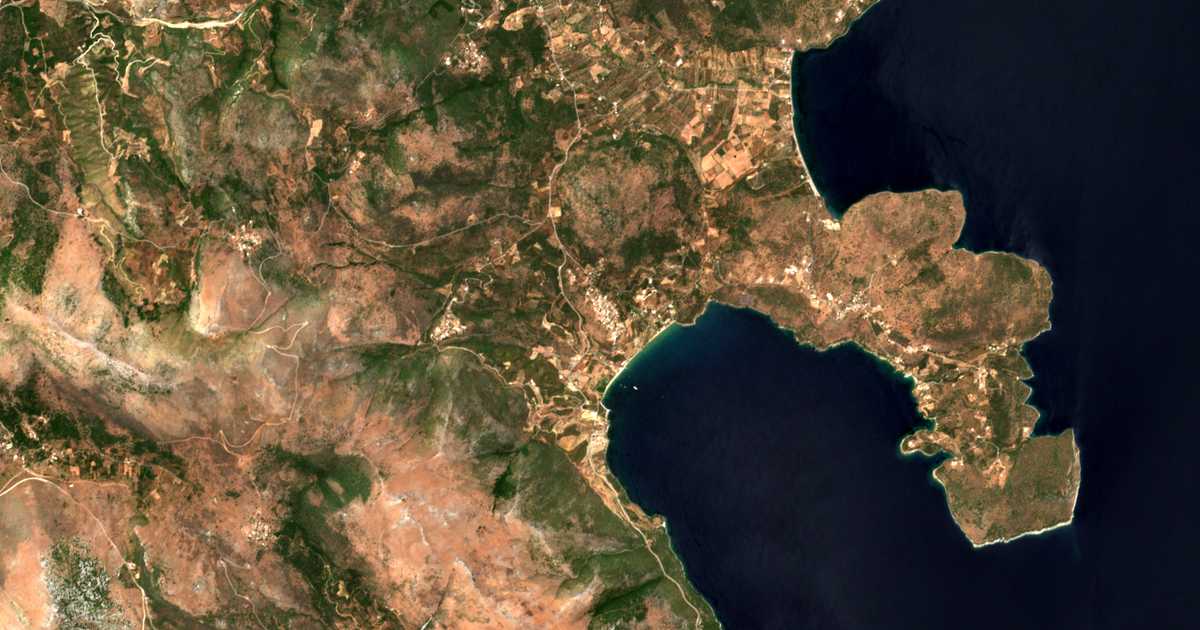 Mapa por satélite de Skoutárion