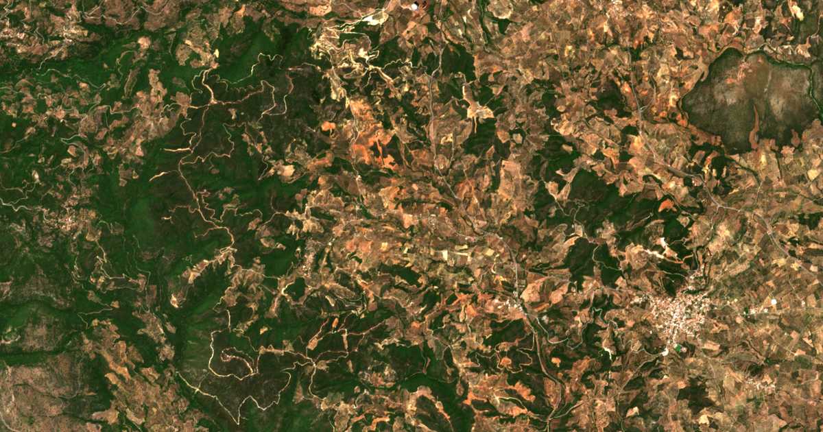 Mapa por satélite de Koumánoi