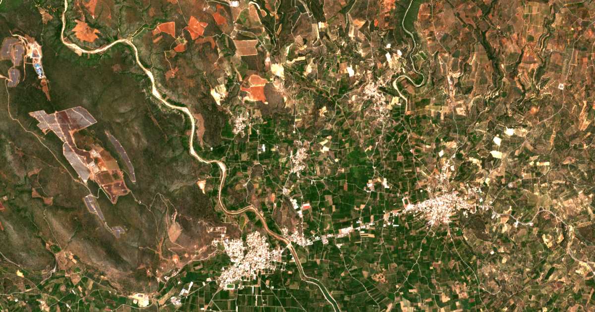 Mapa por satélite de Peristérion