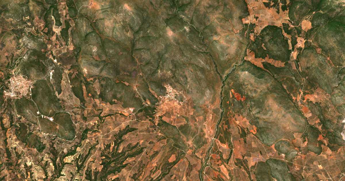 Mapa por satélite de Ágioi Anárgyroi