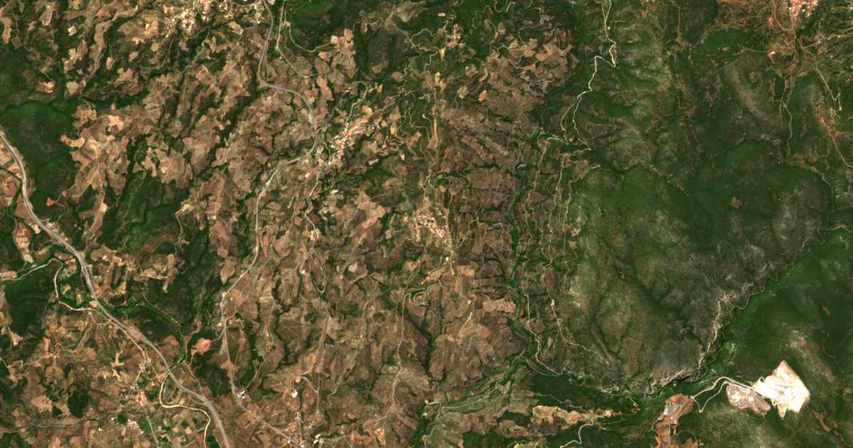 Mapa por satélite de Ágios Ioánnis Theológos