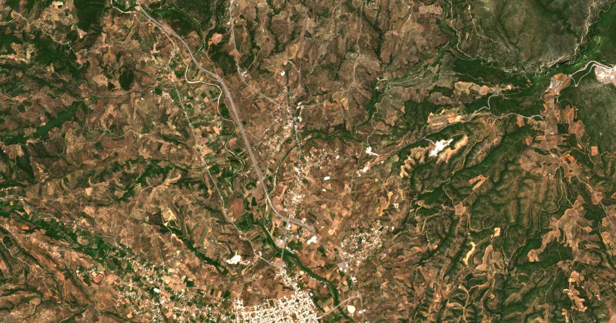 Mapa por satélite de Kokkinórrachi