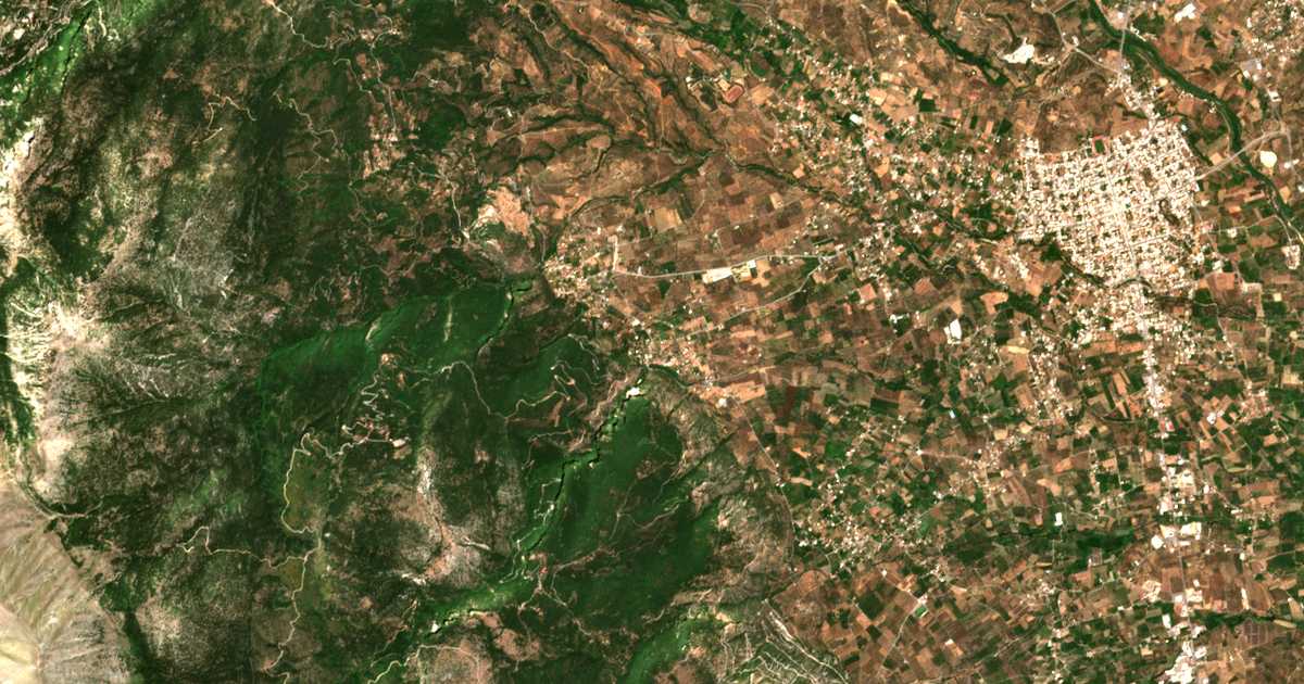Mapa por satélite de Paróreion