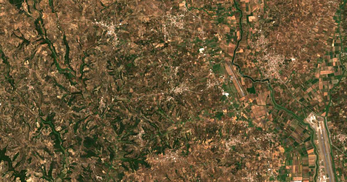 Mapa por satélite de Amfithéa