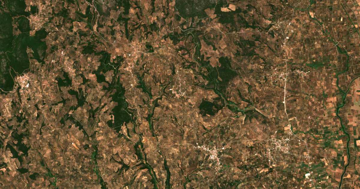 Mapa por satélite de Kalogerórrachi