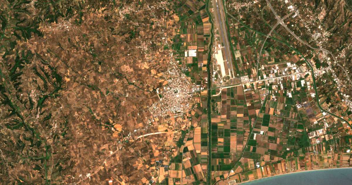 Mapa por satélite de Messíni
