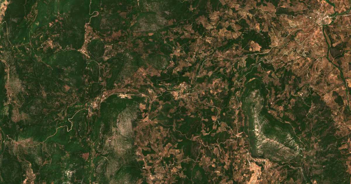 Mapa por satélite de Zermpísia