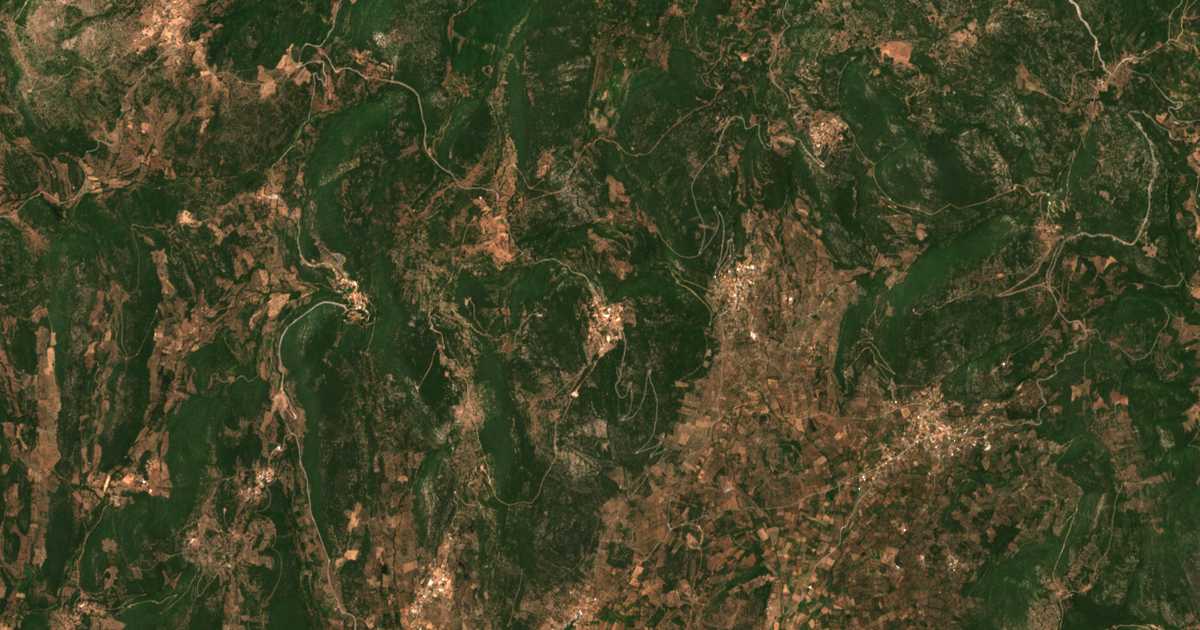 Mapa por satélite de Áno Dórion