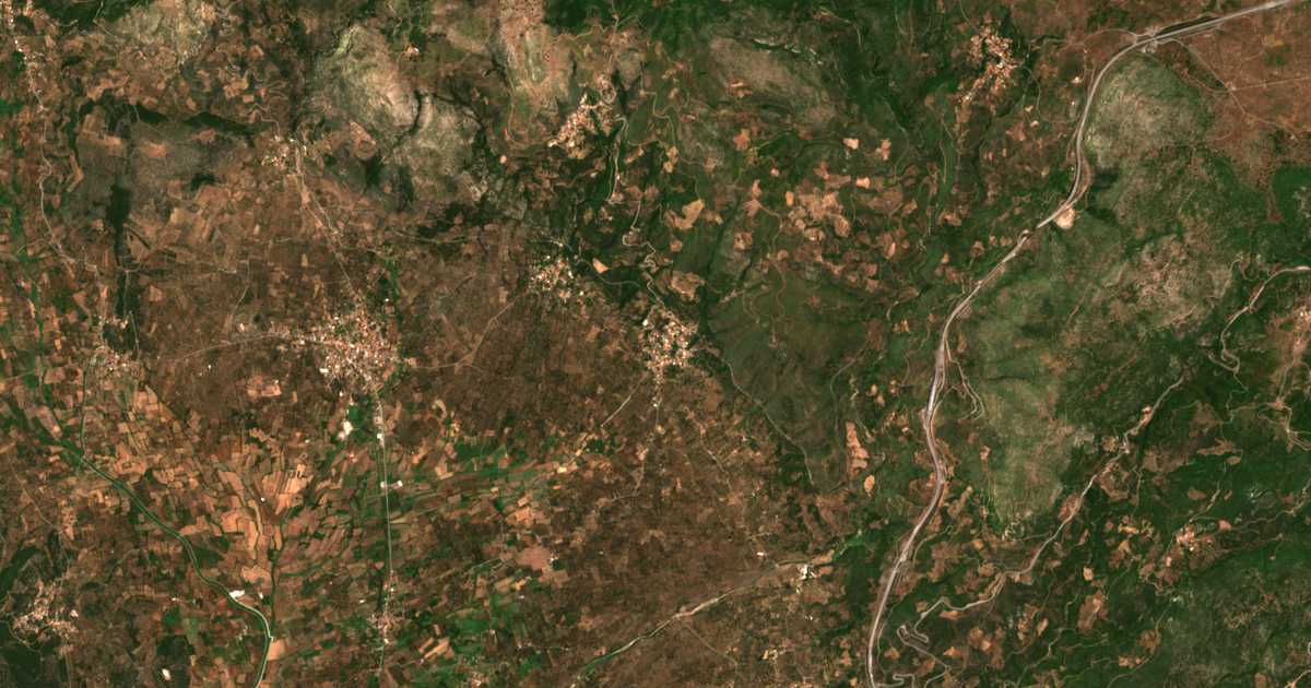 Mapa por satélite de Desýllas