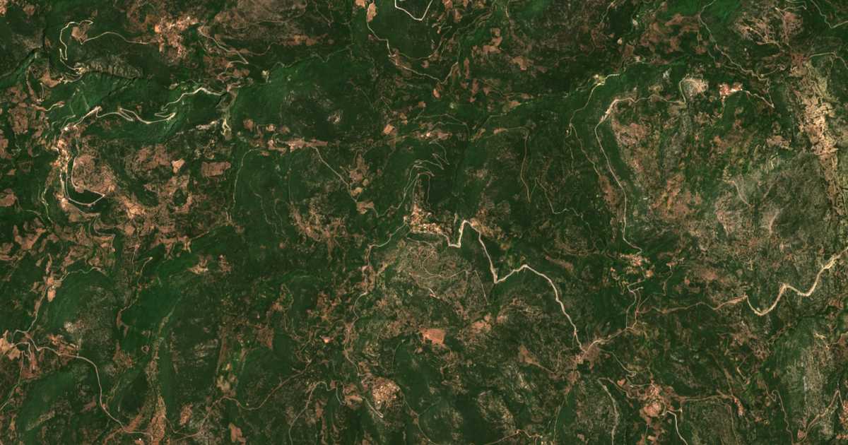 Mapa por satélite de Koúvelas
