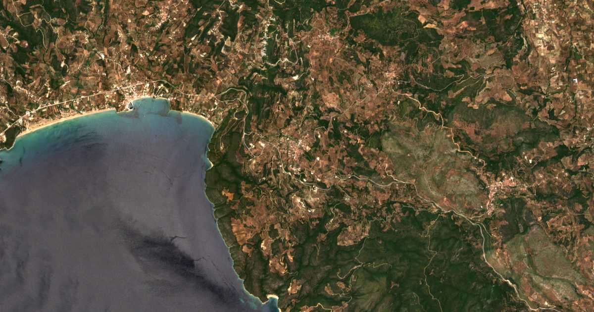Mapa por satélite de Akritochórion