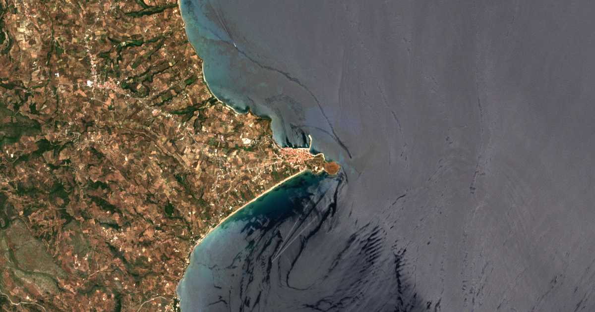 Mapa por satélite de Koróni