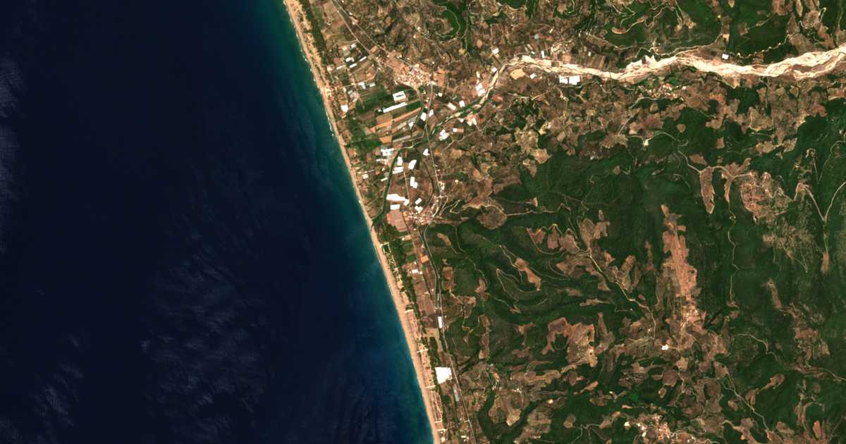 Mapa por satélite de Elaía
