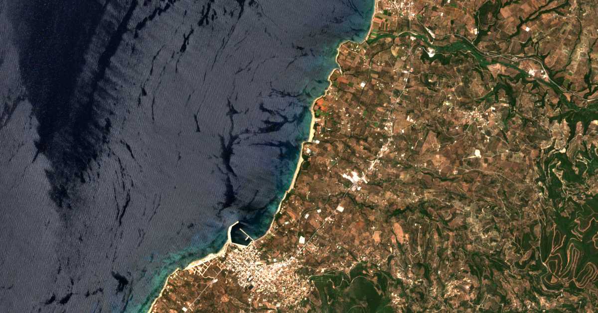 Mapa por satélite de Giannítsaina