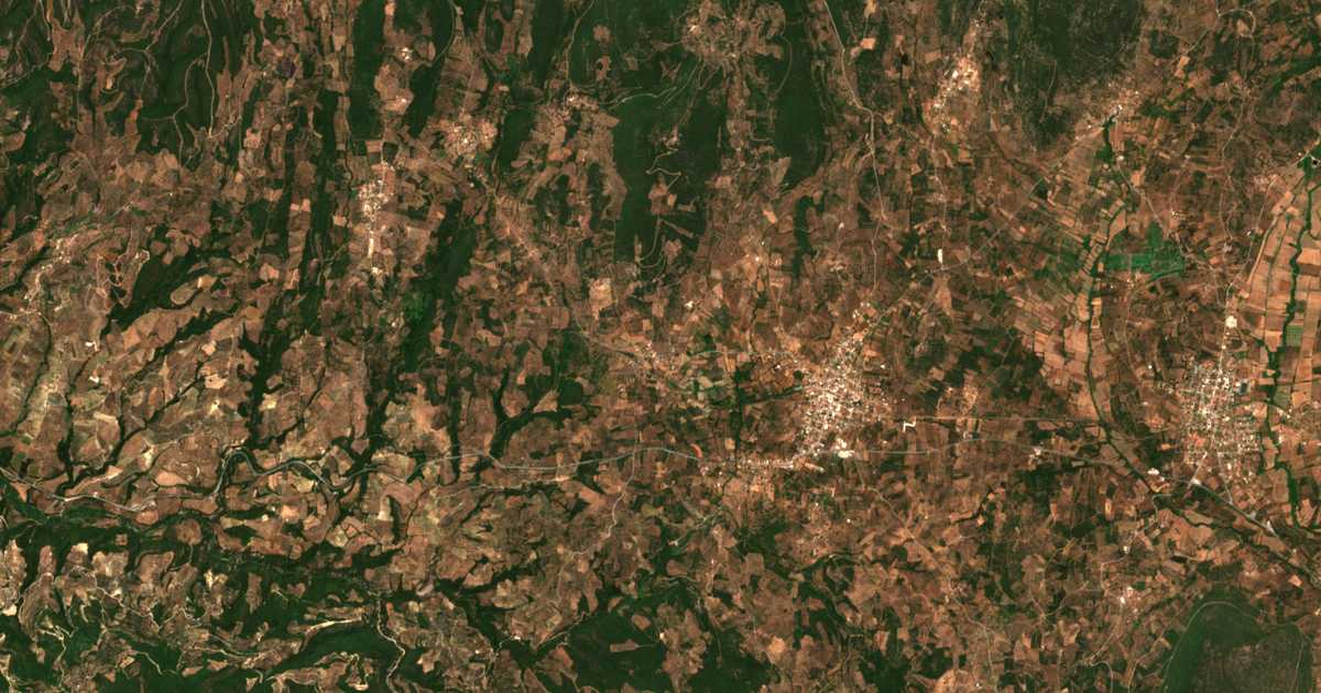 Mapa por satélite de Néa Agriliá
