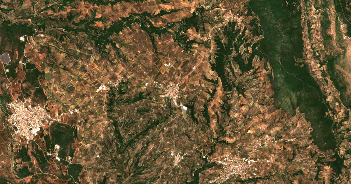 Mapa por satélite de Pýrgos