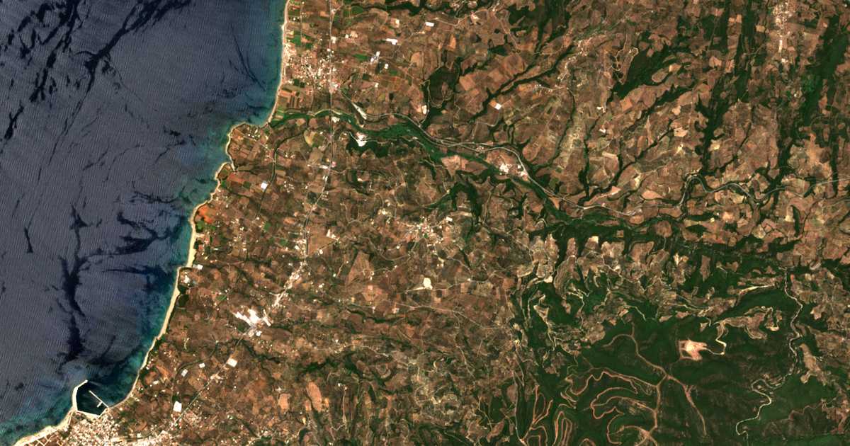 Mapa por satélite de Ráchai