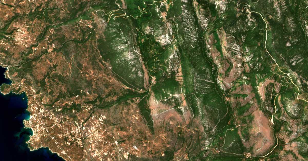 Mapa por satélite de Kastaniá