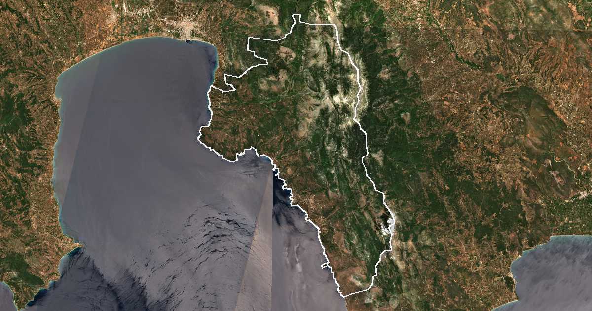 Imagen de satélite con el límite trazado: Mani Occidental