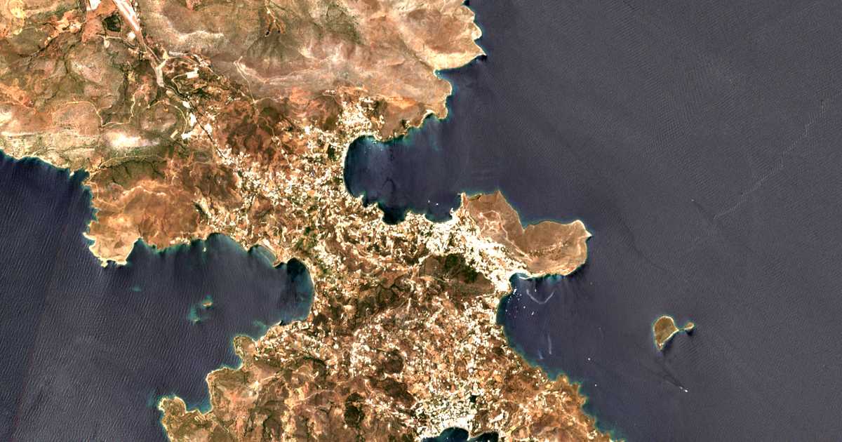 Mapa por satélite de Agía Marína