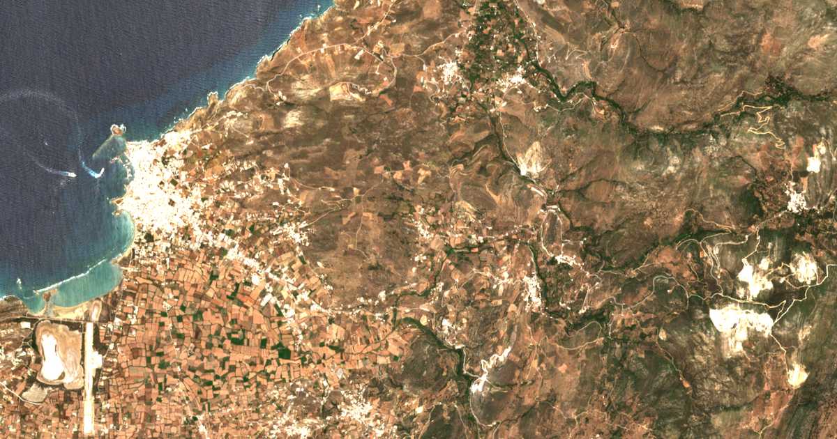 Mapa por satélite de Ágios Thalélaios