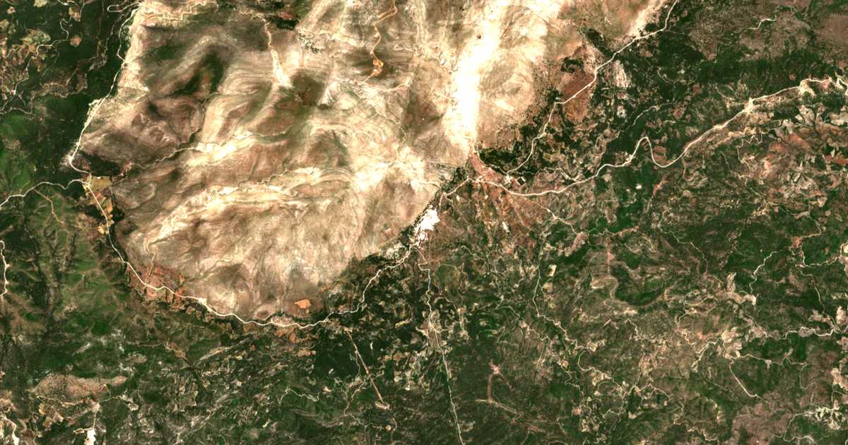 Mapa por satélite de Ágios Isídoros