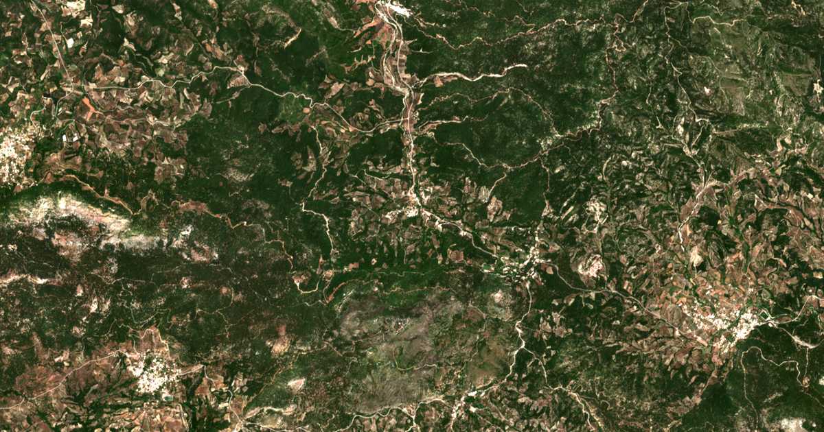Mapa por satélite de Dimyliá