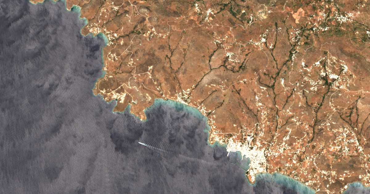 Mapa por satélite de Kiónia